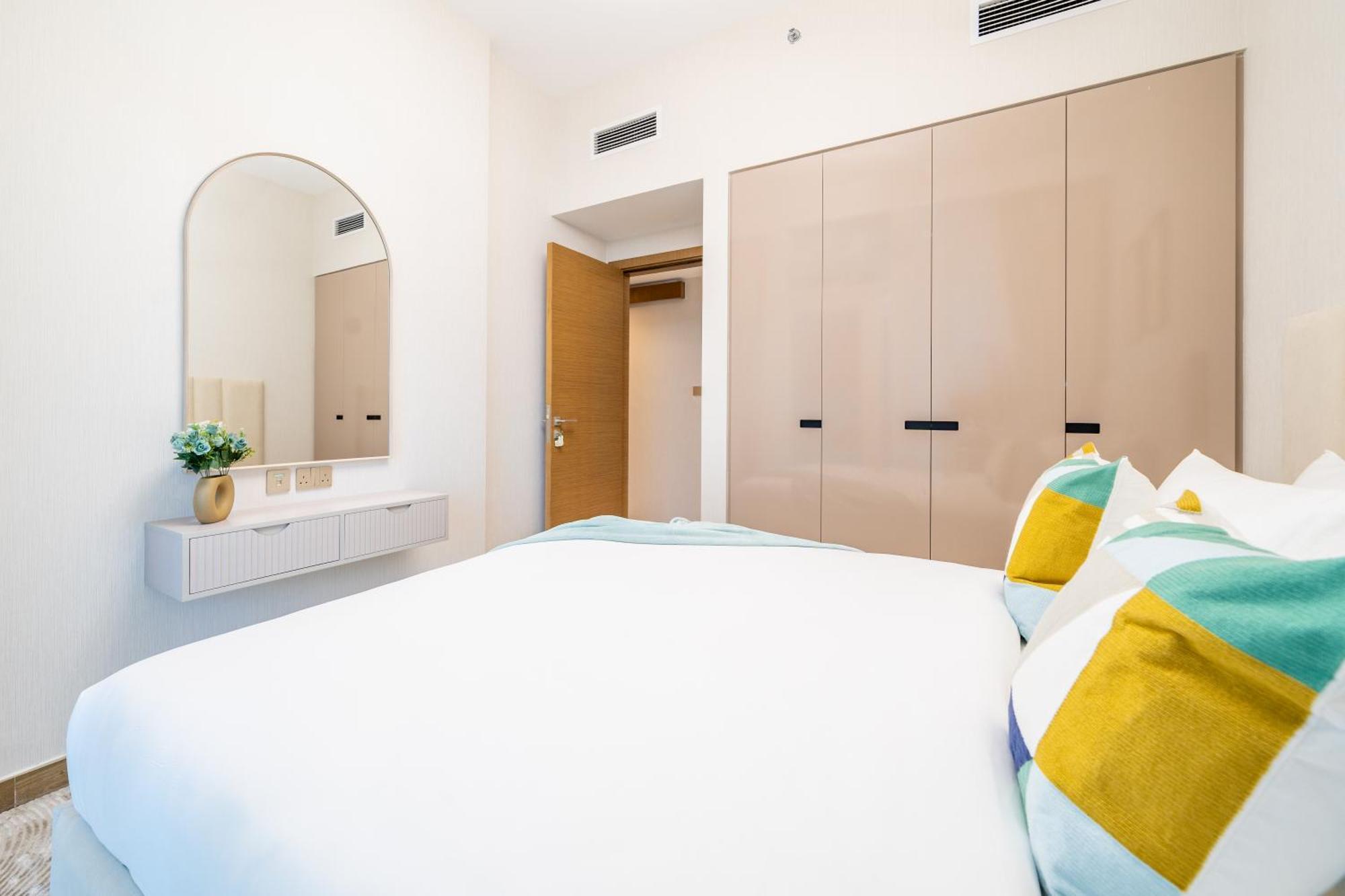 1br Missoni Branded Luxury & Comfort Combined Apartment Dubai